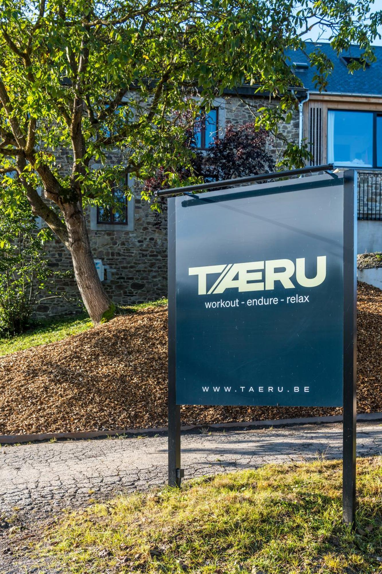 Sporthotel Taeru Érezée Kültér fotó